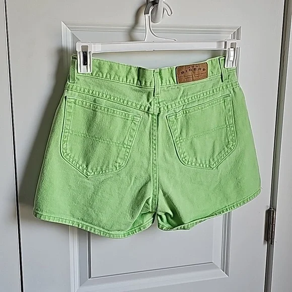 Riders Neon Green Jean Shorts in Women's Size 29 Waist EUC - Picture 7 of 11